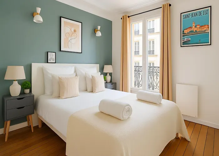 De Deux A Parigi